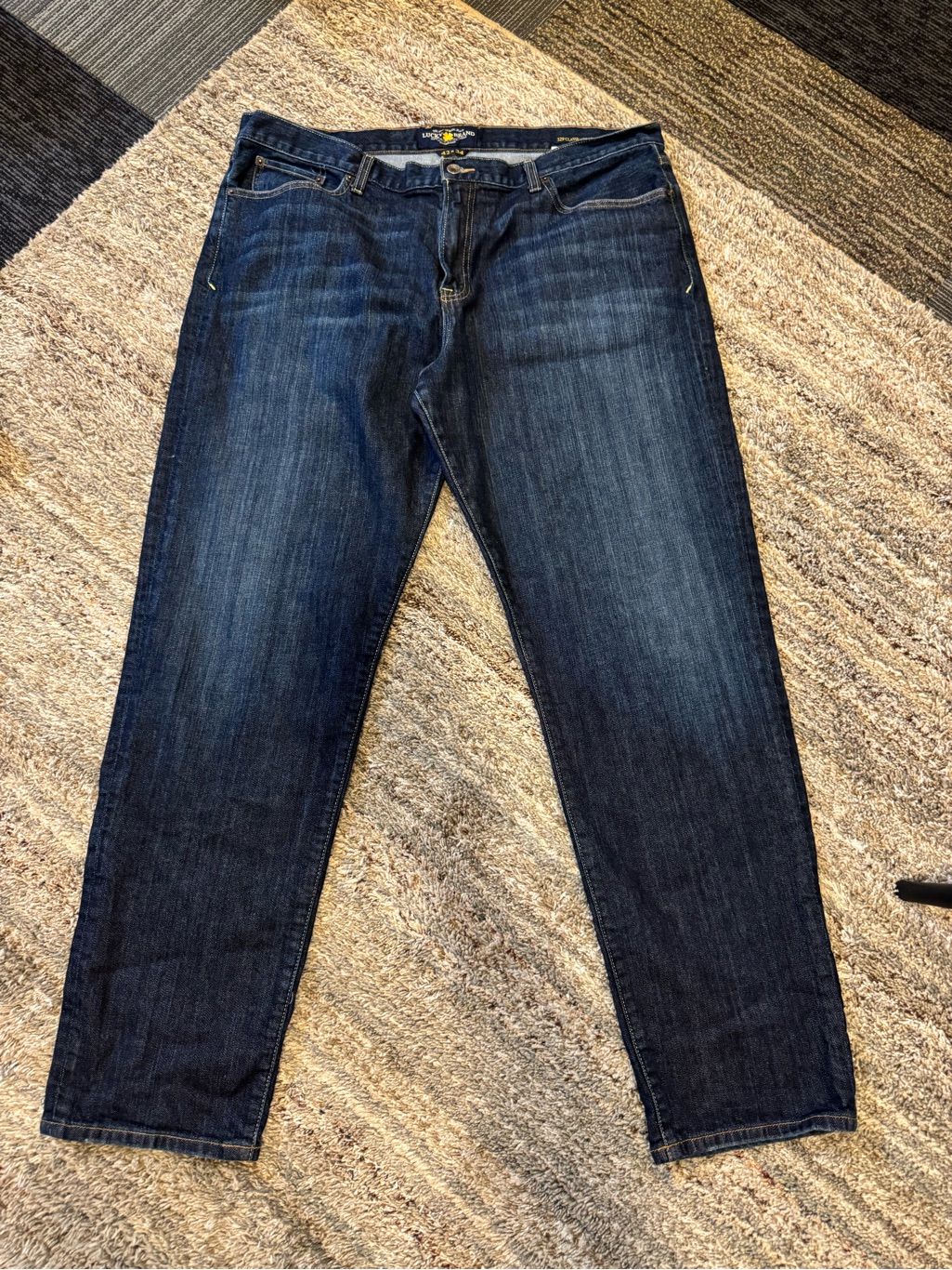 Lucky Brand Men's Dark Indigo Straight Jeans